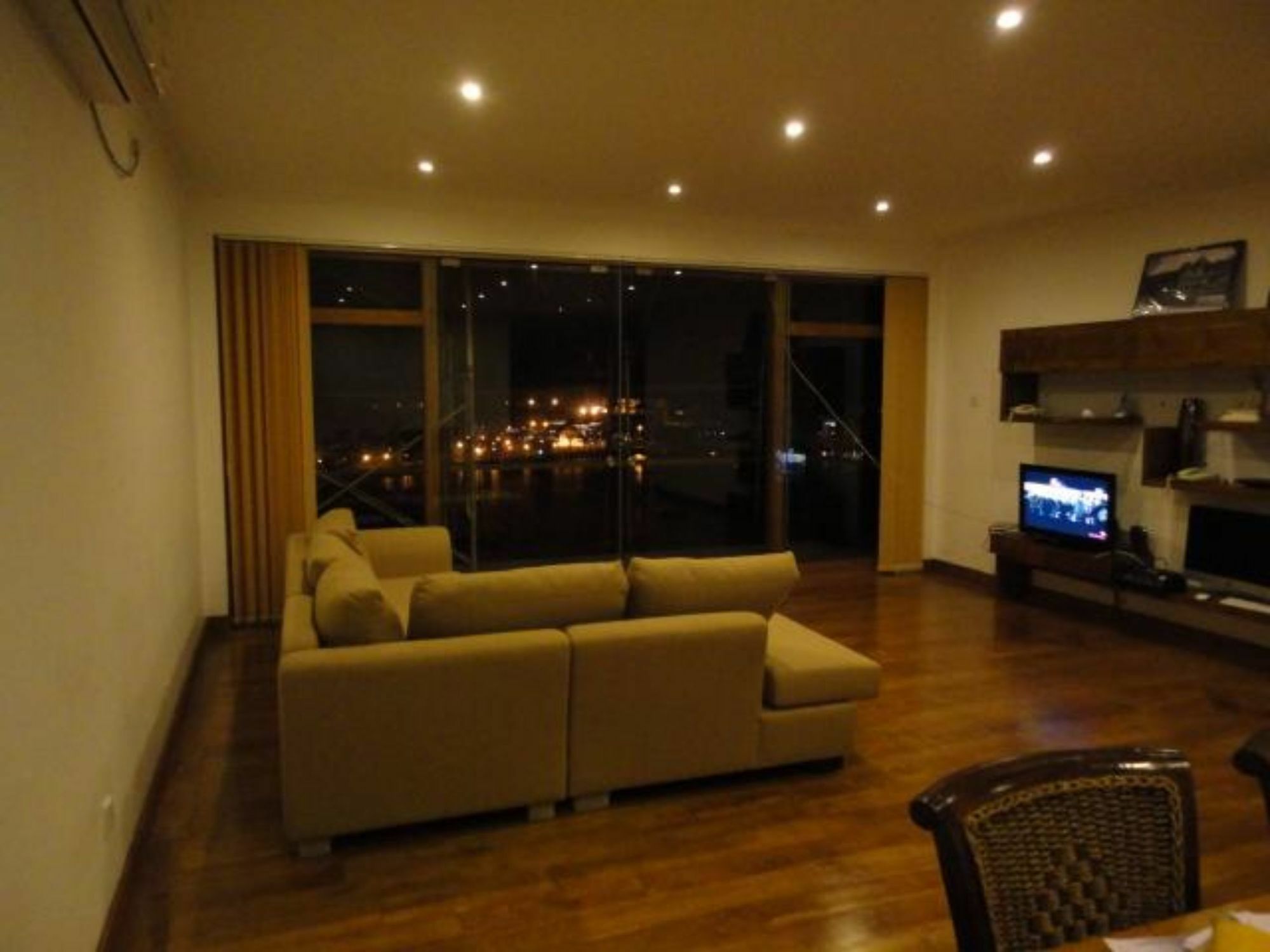 Walse Park Residence Канди Экстерьер фото