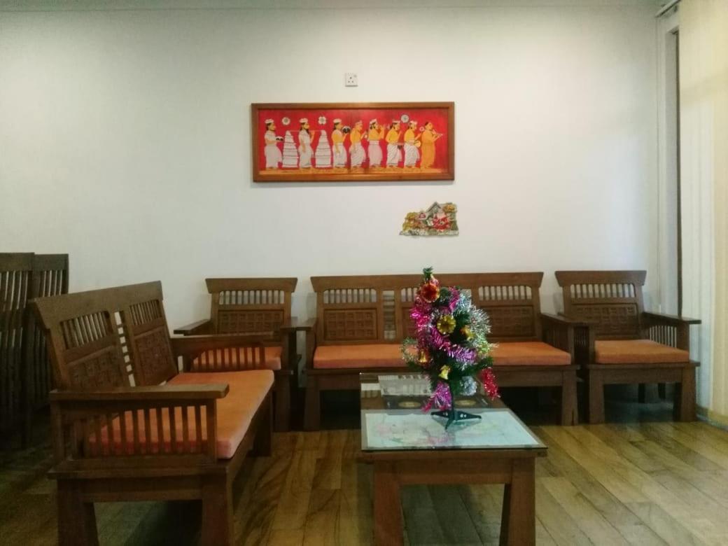 Walse Park Residence Канди Экстерьер фото
